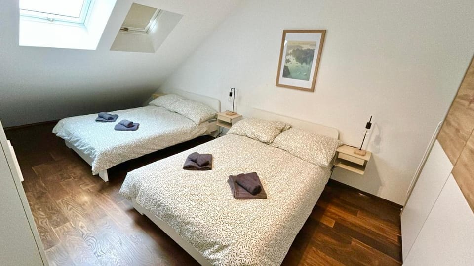 80 m2 Apartment with Balcony & Free Parking Apartment in Austria