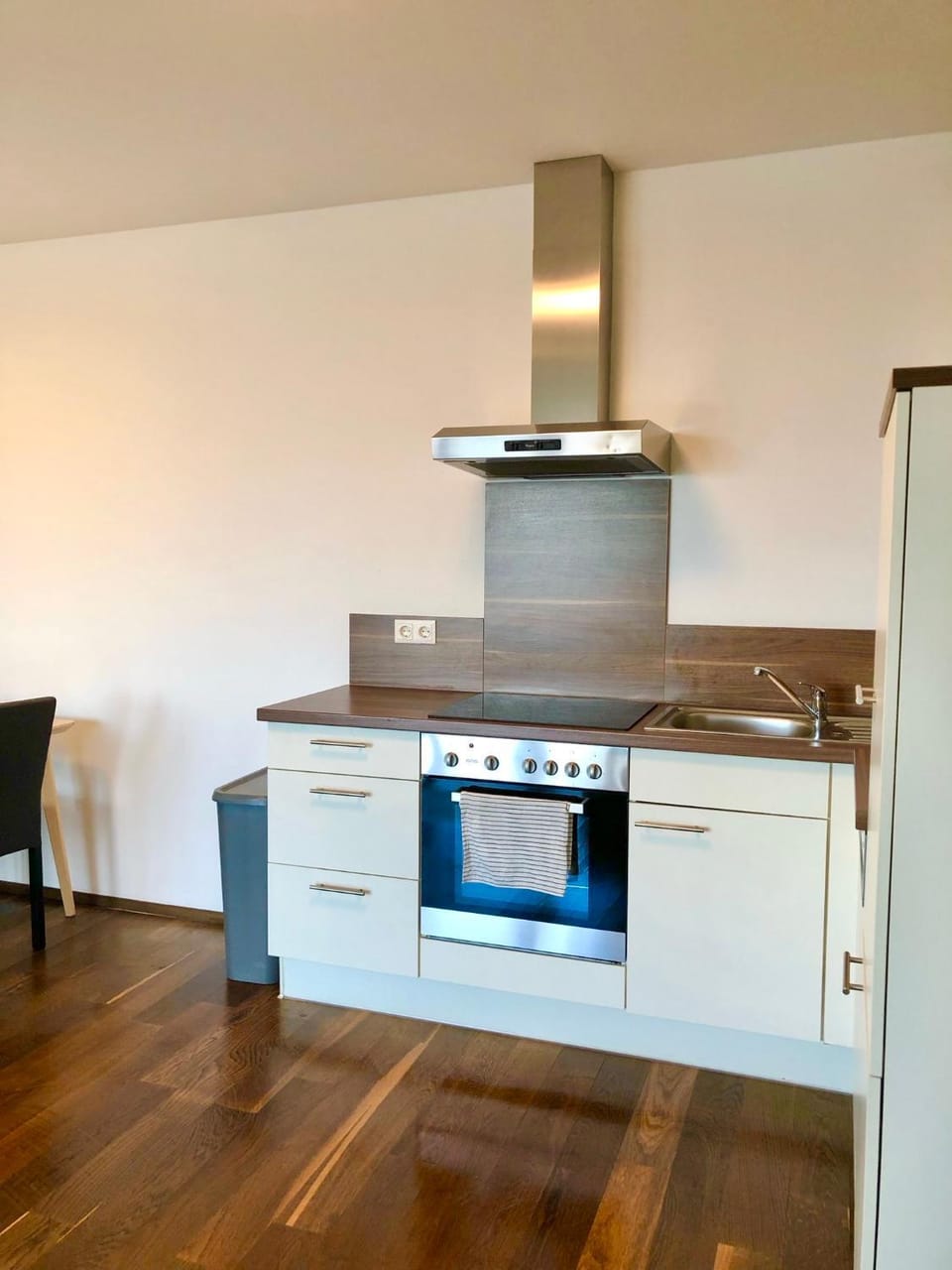 80 m2 Apartment with Balcony & Free Parking Apartment in Austria