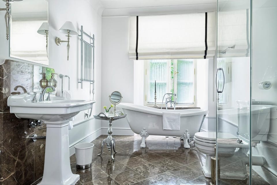 Shower, Toilet, Bathroom, Bath