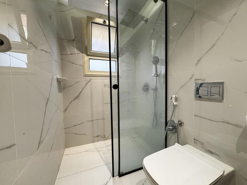 Modern Studio l Heart of Dokki Apartment in Egypt