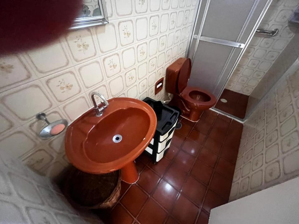 Apartamento Confortável no Prédio Redondo com Wi-Fi na Praia do Centro Apartment in Peruíbe