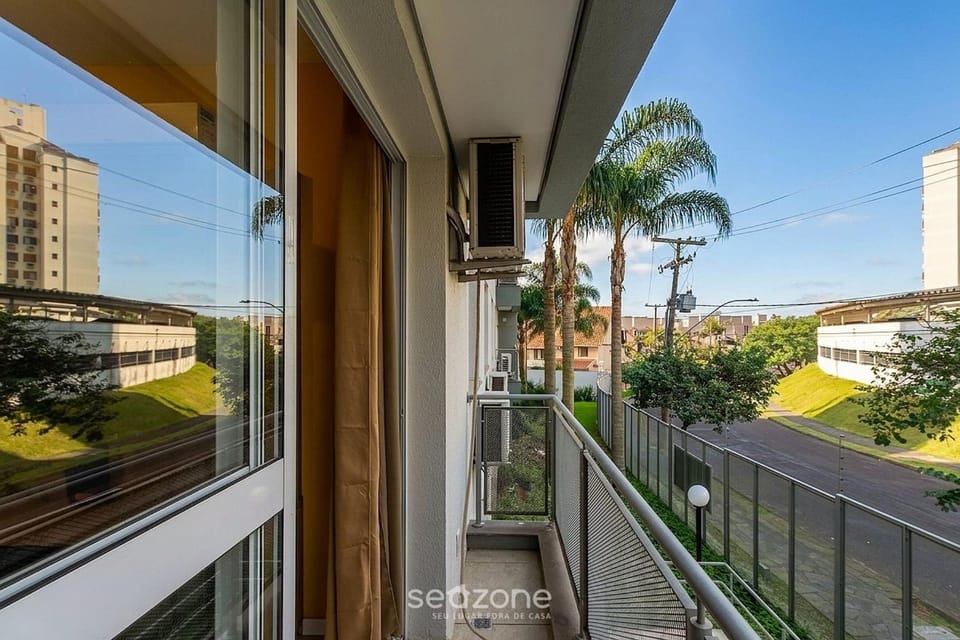 Balcony/Terrace, City view