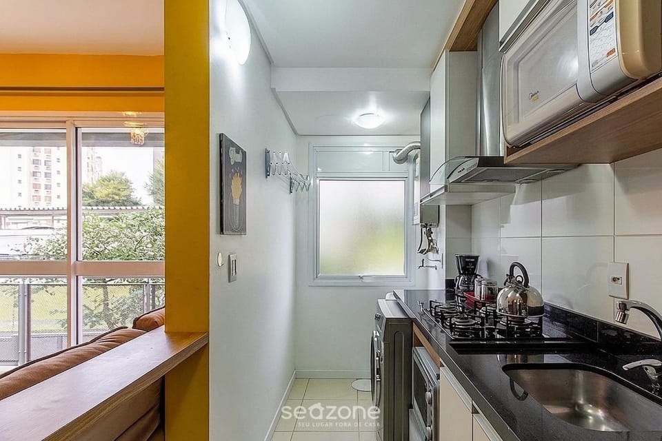 View (from property/room), Kitchen or kitchenette, Living room