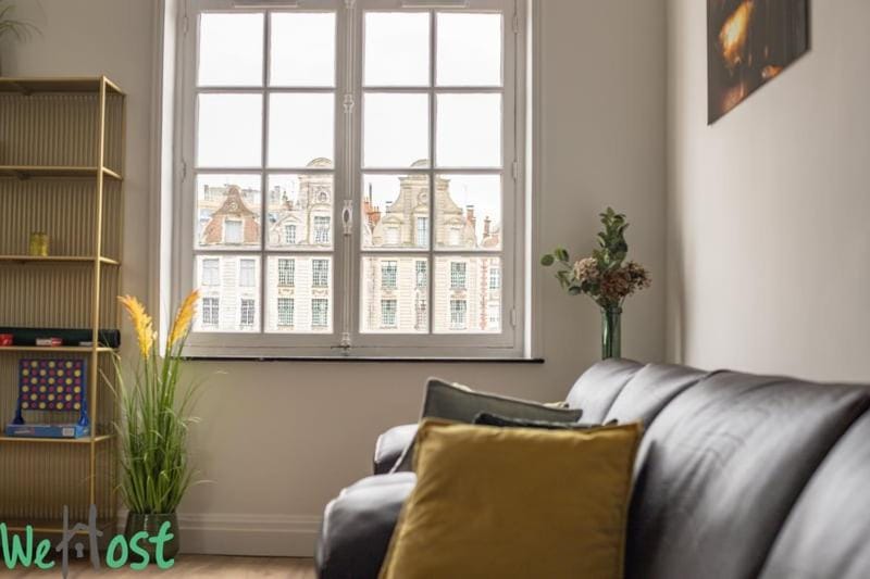 Amazing Duplex Apartment 8P Apartment in Arras