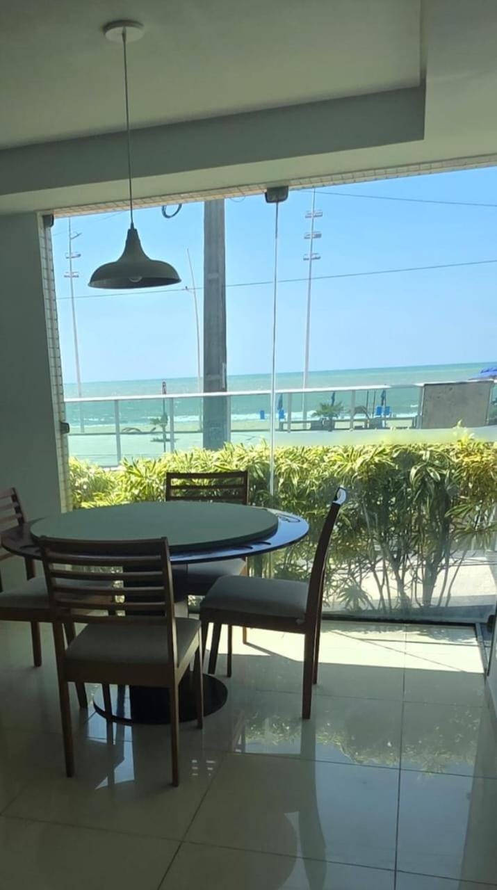 Apartamento Boa Viagem Beira Mar com Vista Mar Apartment in Recife