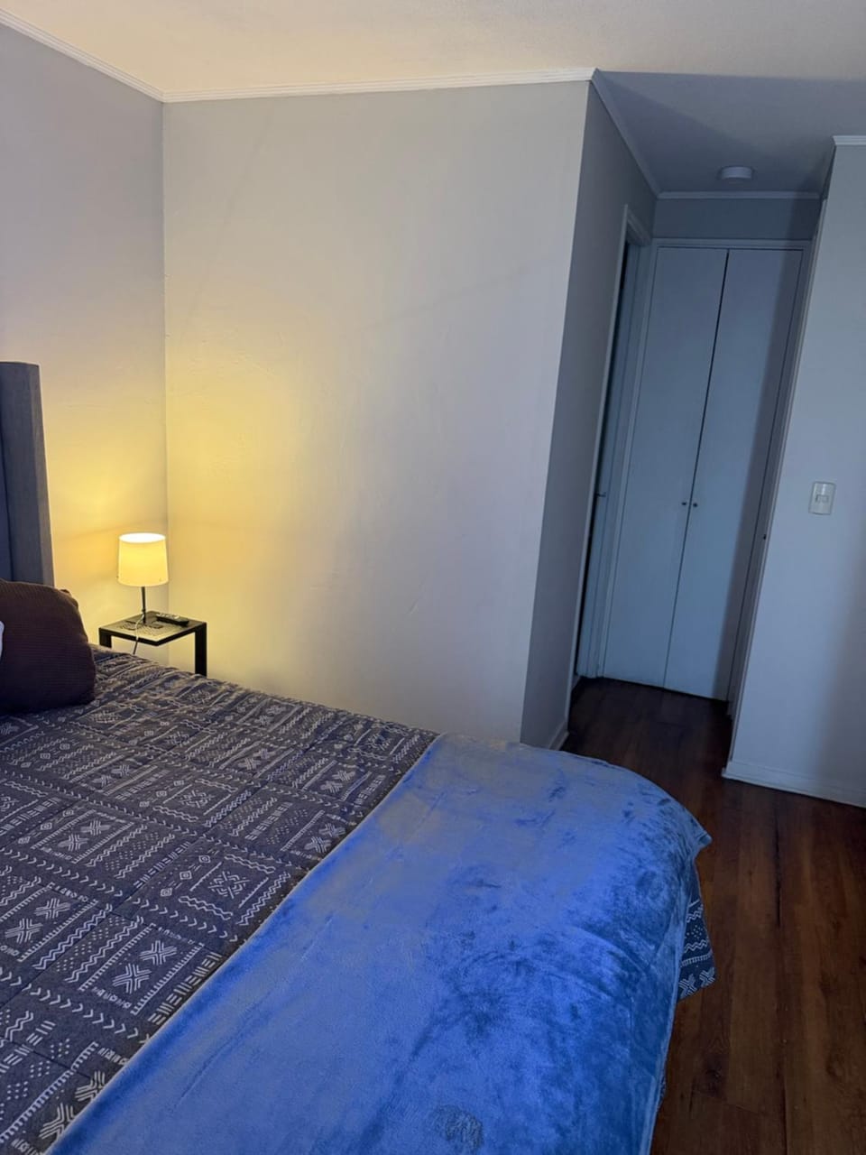 1012 departamento a 15 minutos de Aeropuerto frente mall Maipu Apartment in Santiago