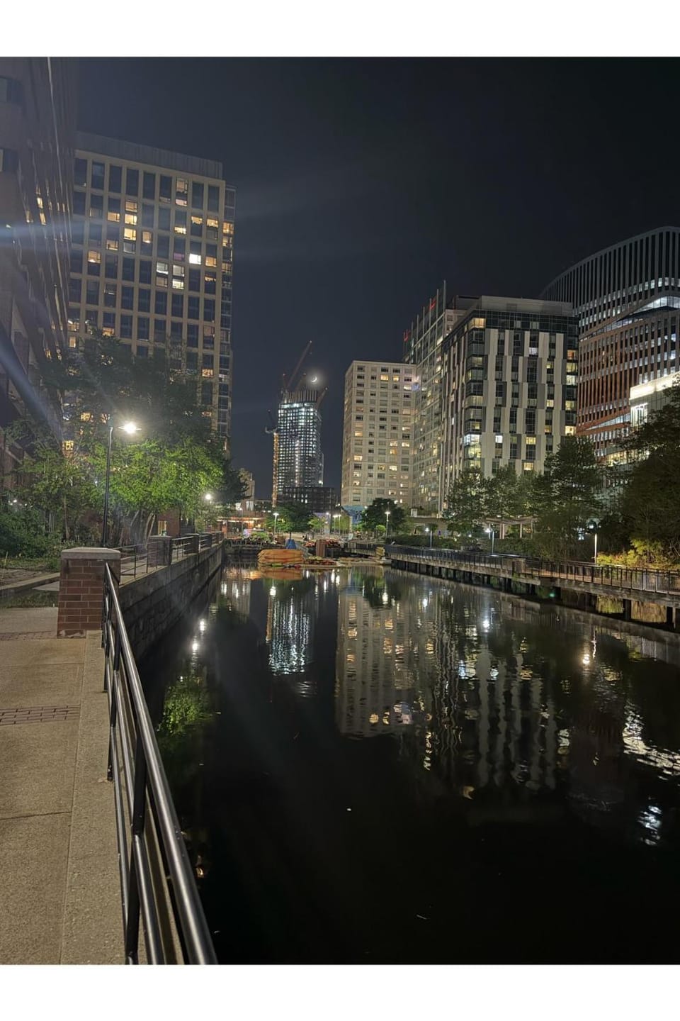Night, View (from property/room), City view, River view