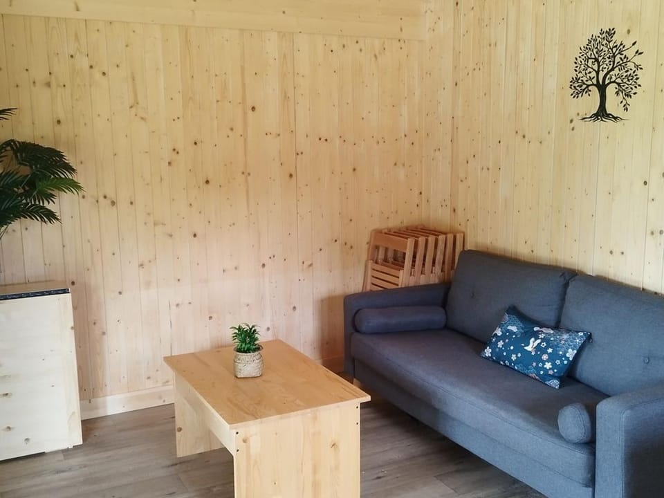 Chalet chaleureux - 7 pers. - API-1-52-2482 Campground/ 
RV Resort in Nouvelle-Aquitaine