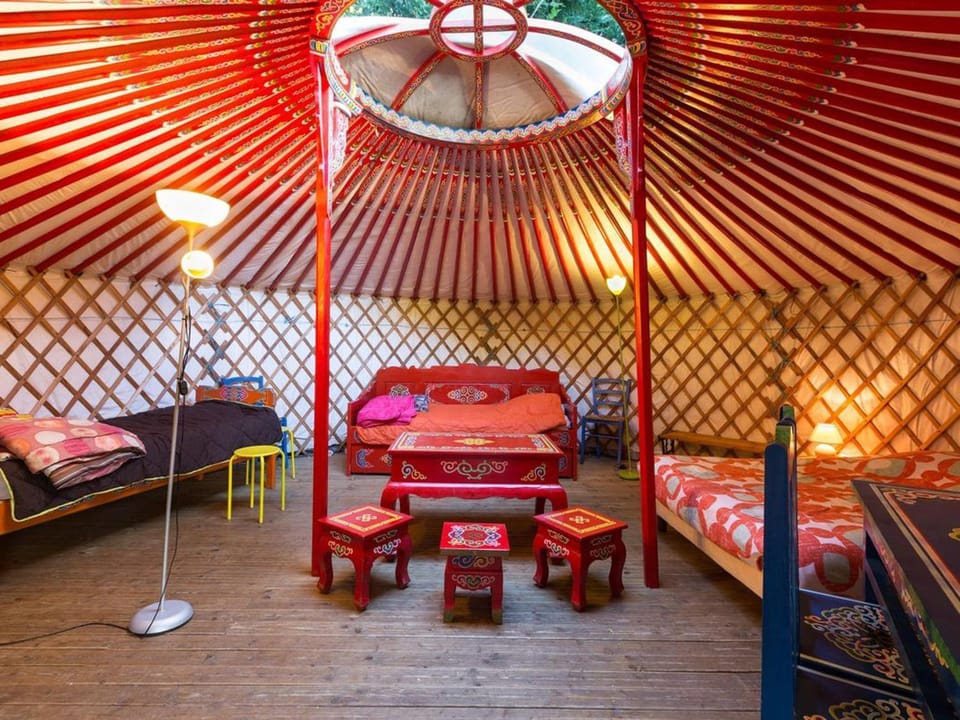 Yourte authentique - 3 pers. - API-1-52-2528 Campground/ 
RV Resort in Brittany