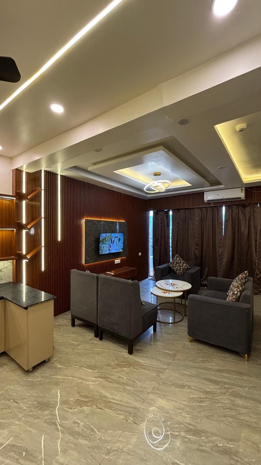 Nivara Luxe Apartment in Noida