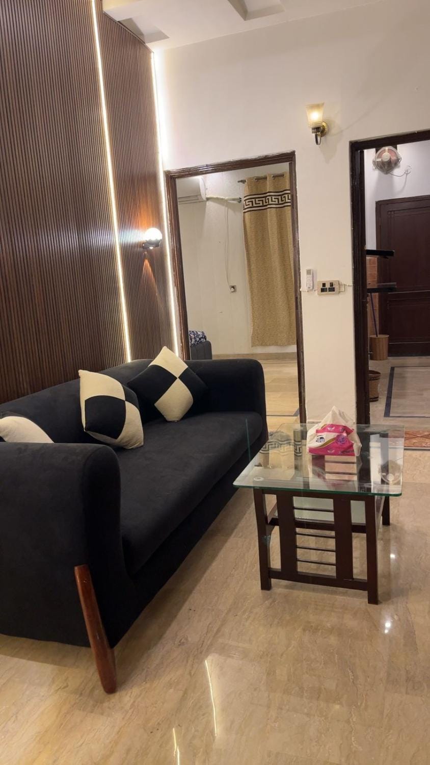 Velvet Heaven Apartment By Mz Heights Apartment in Lahore