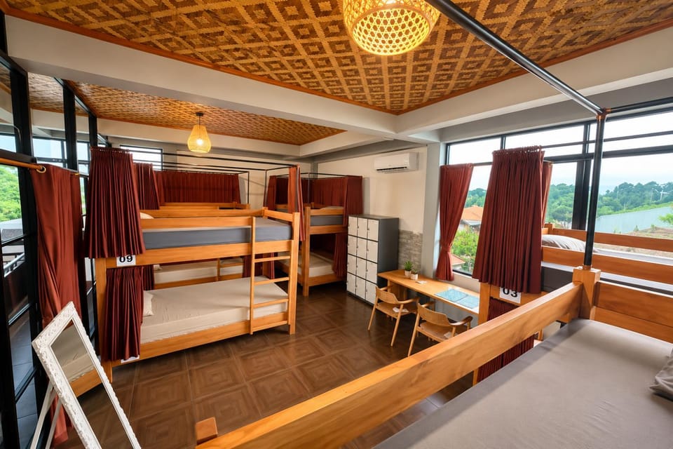 Bali Breeze Hostel Ubud Hostel in Tampaksiring