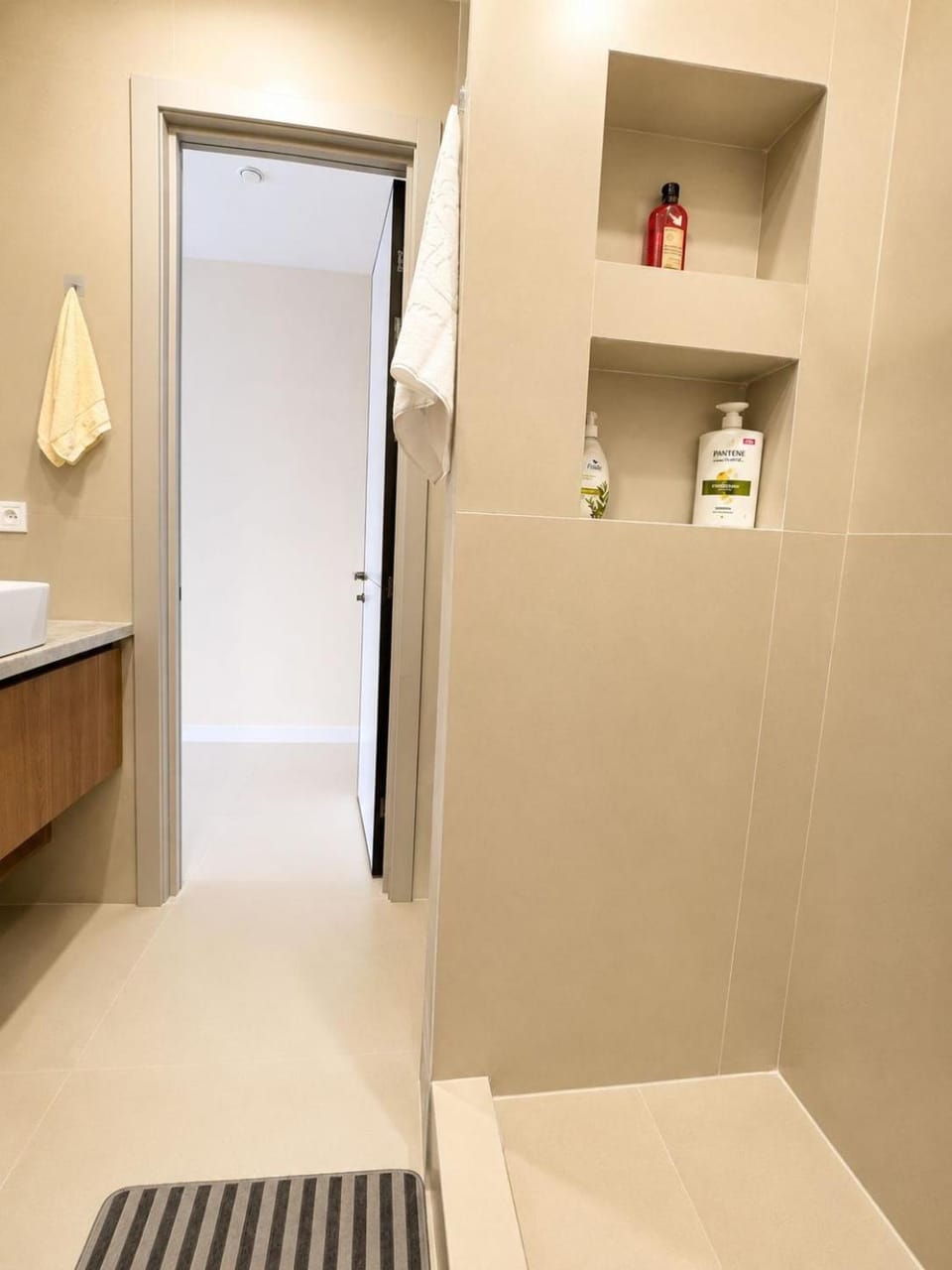 Современная студия рядом с Барыс Арена Apartment in Kazakhstan