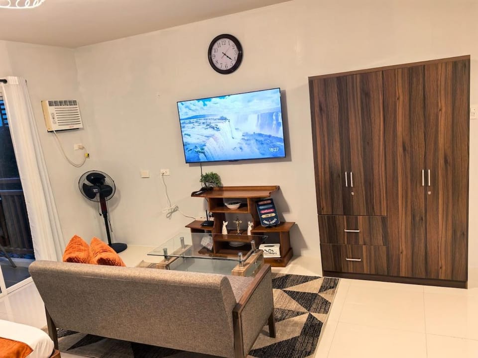 Living room, wardrobe