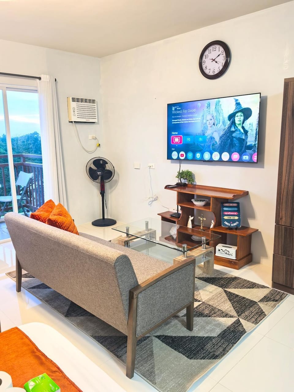 TV and multimedia, Living room