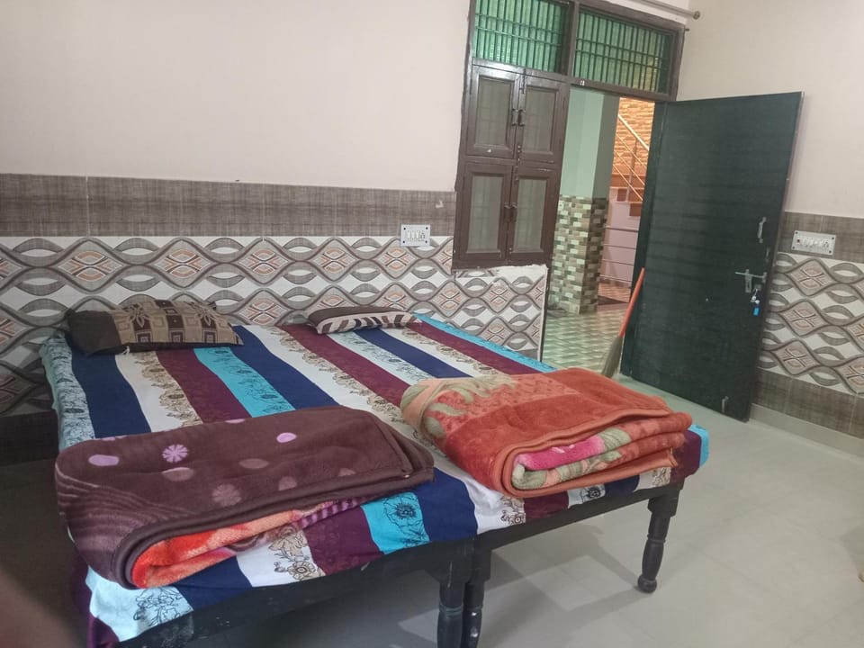 Prem Bihari seva sadan Bed and Breakfast in Uttar Pradesh