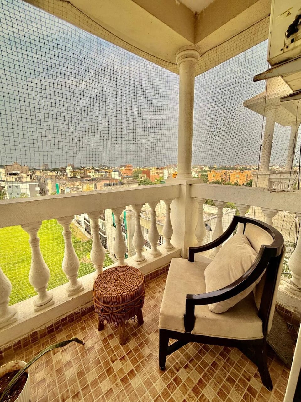 Leela Retreat by Madhava Stays Apartment in Uttar Pradesh