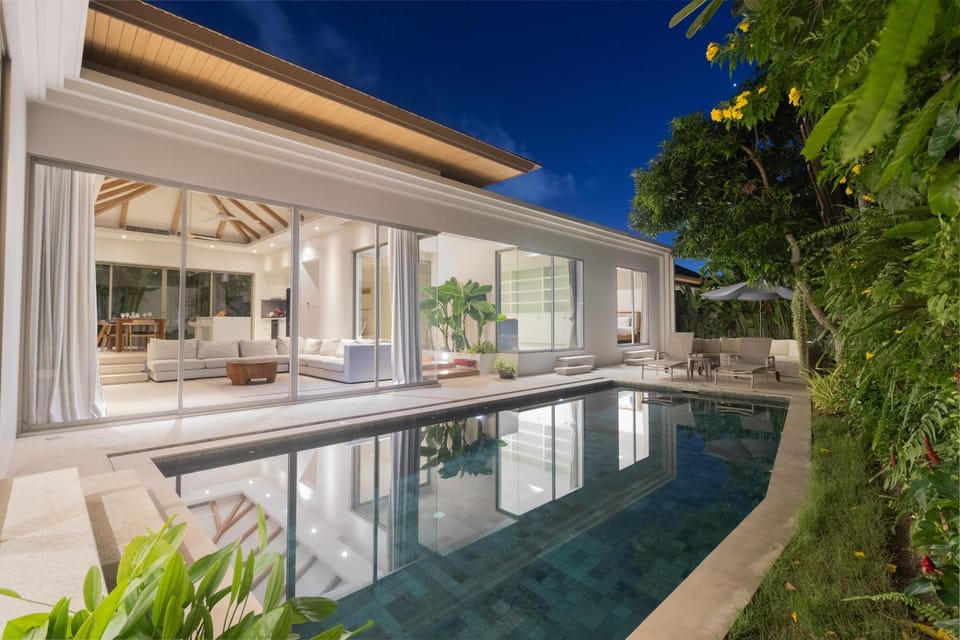 Patio, Night, Garden, Garden view, Pool view, Swimming pool, sunbed