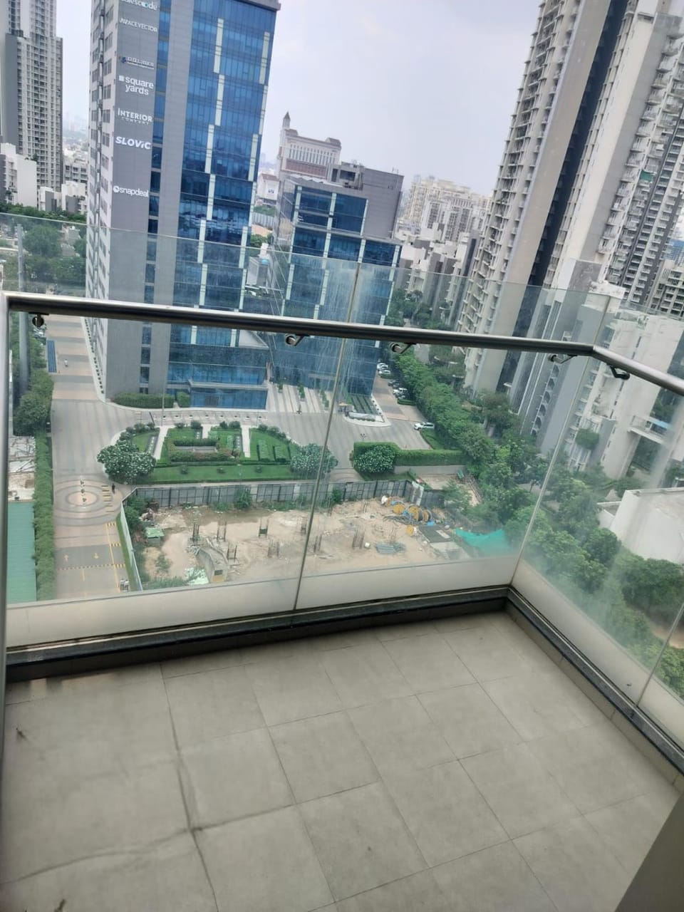 402, Designer Luxury 2BHK at MyDen, 3 Private Balconies, Beautiful City Views, Bright, Airy & Sunlit, 2 Ensuite Bedrooms, Premium Furnishings, Infinity Terrace Pool Urbana Market, Cafés & Dining Just Downstairs Apartment in Gurugram