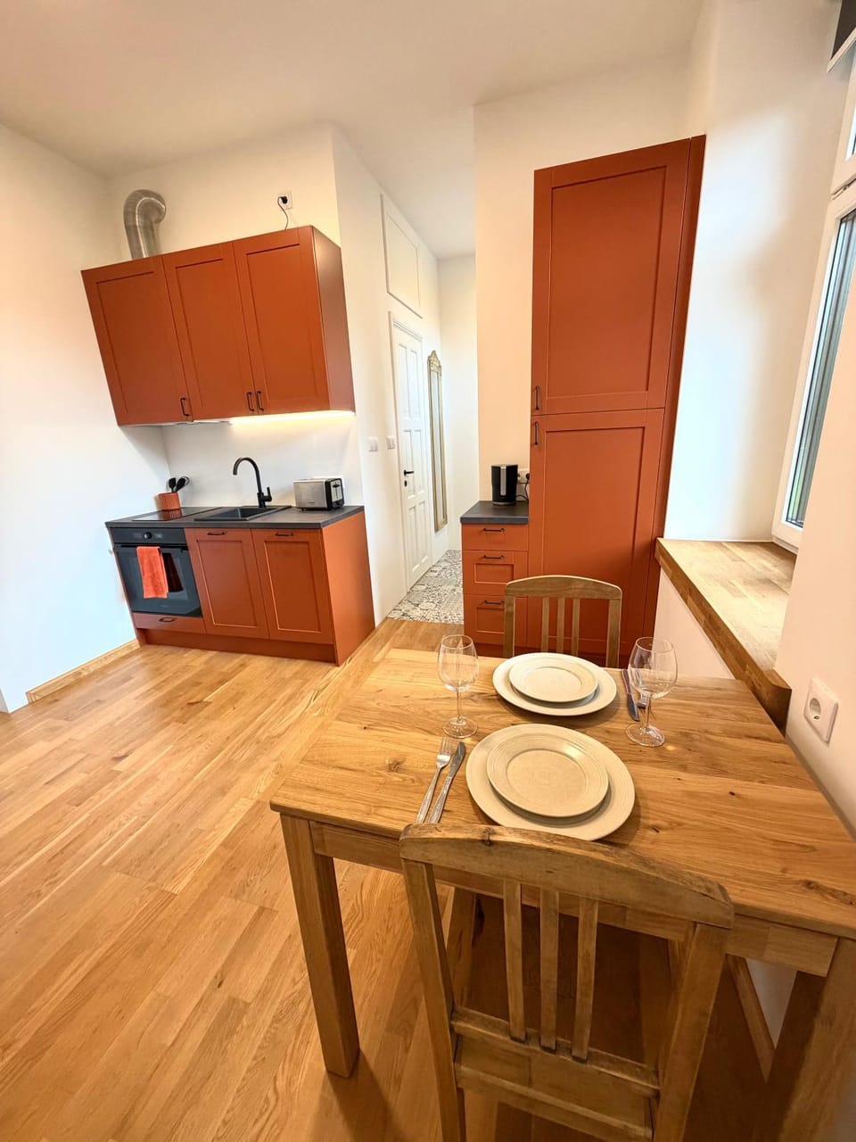 Kitchen or kitchenette