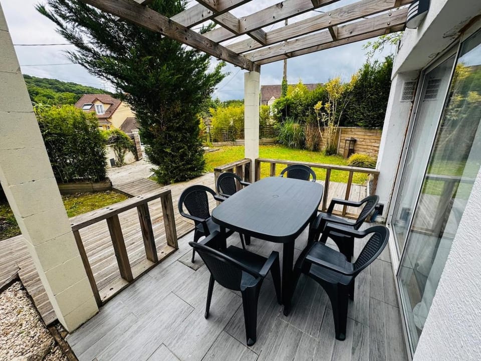 Bievroise break charming house Apartment in Île-de-France