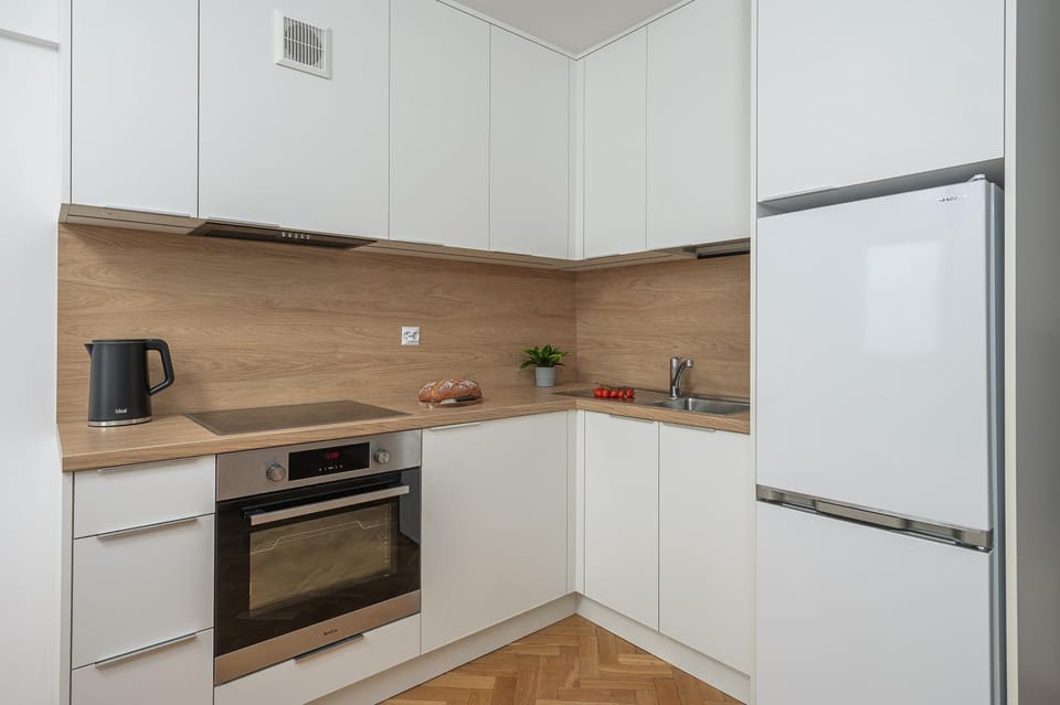 Kitchen or kitchenette, stove, kitchen