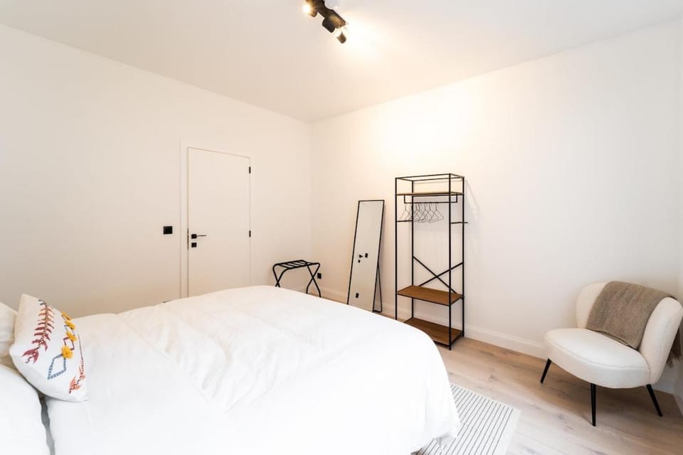 Spacious Apartments by Antwerp Central Station Apartment in Antwerp