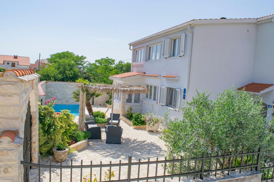 Apartments Šolta Apartment in Split-Dalmatia County