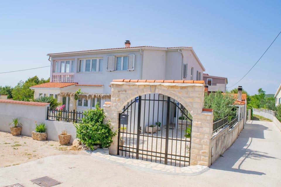 Apartments Šolta Apartment in Split-Dalmatia County