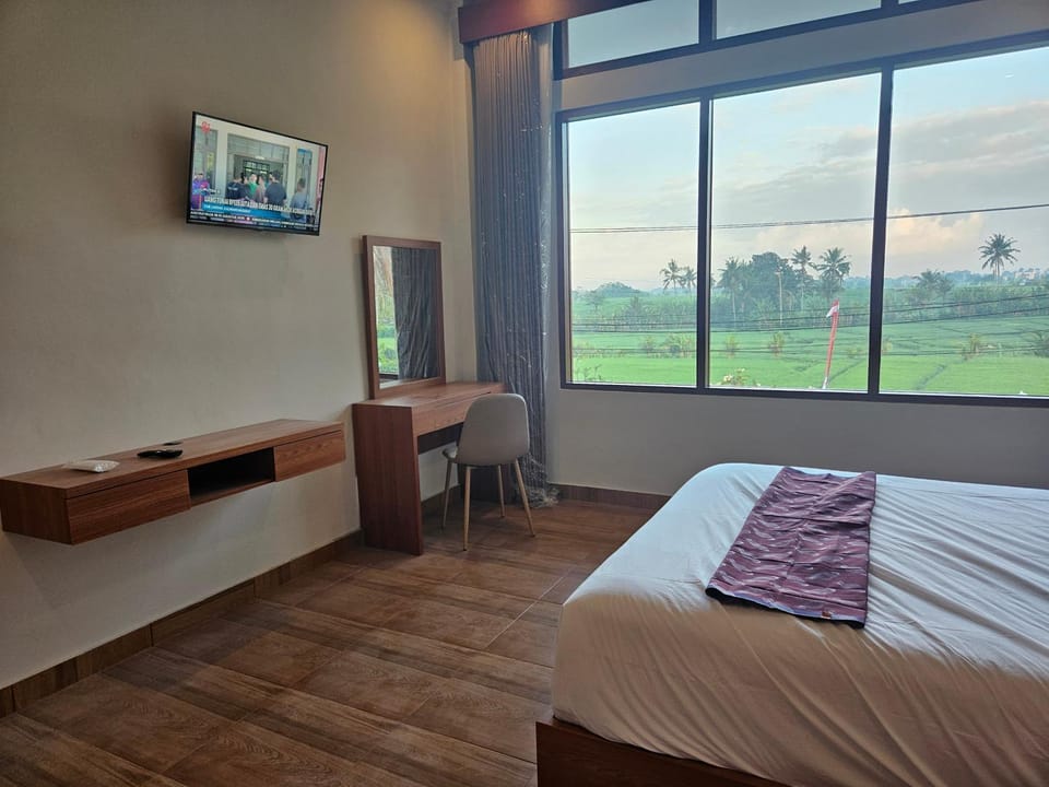 Natural landscape, View (from property/room)