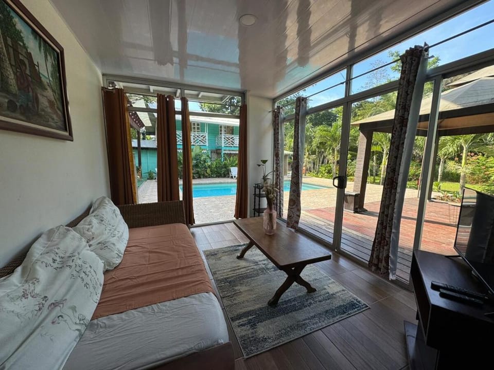 Waihona Kala House 4 All House in Puerto Viejo Talamanca
