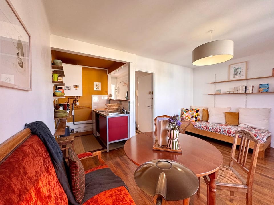 Le Brocanteur, centre de Rennes, quartier Saint Hélier Apartment in Rennes