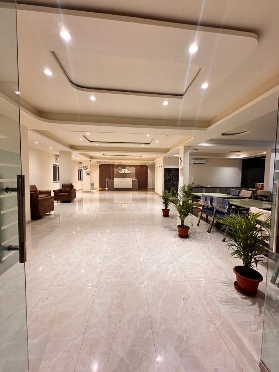 TV and multimedia, Lobby or reception