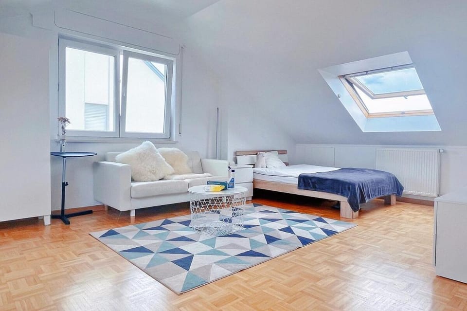 Cozy Loft Studio in quiet residential area Apartment in Strassen