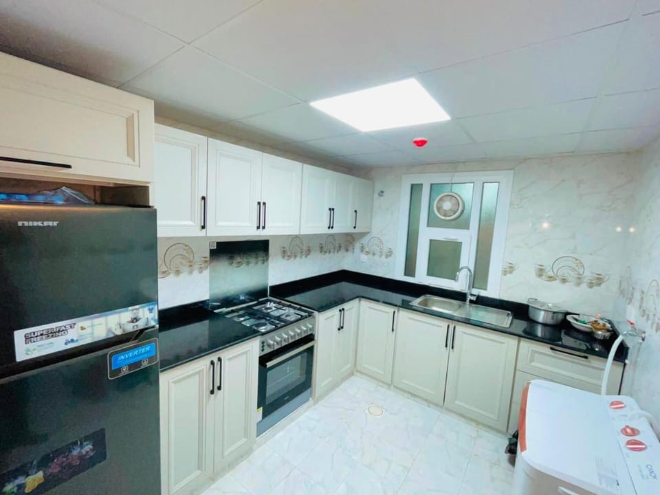 Mile 20 - Central Salalah Apartment in Oman