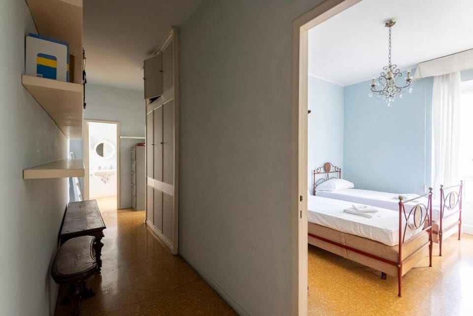 San Michele di Pagana, with parking, 5 min from the beach Apartment in Rapallo