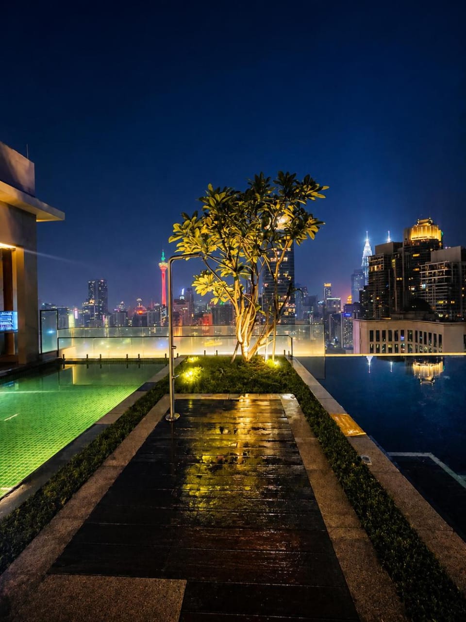 Property building, Natural landscape, Garden, Garden view, Pool view