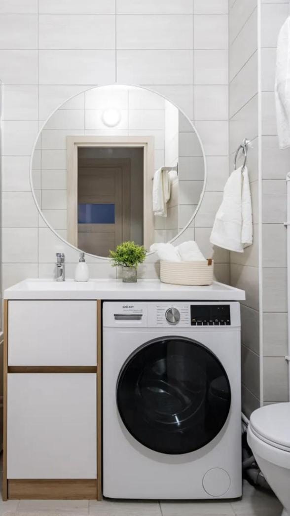 Квартира поруч з метро - Вид на озеро Apartment in Kiev City - Kyiv