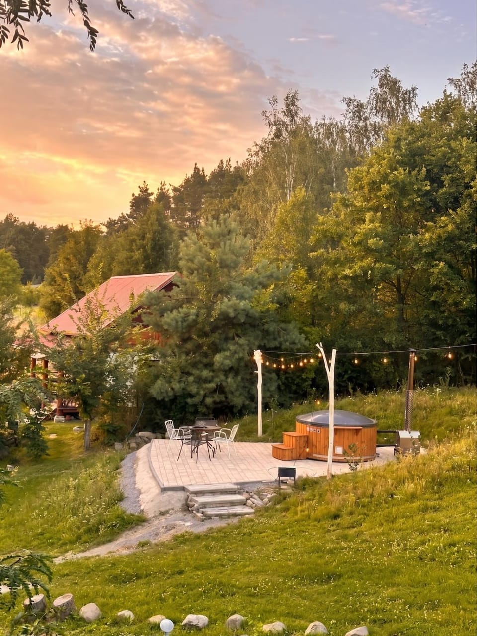 Kryjówka- domek z balią nad stawem bez sąsiadów Chalet in Poland
