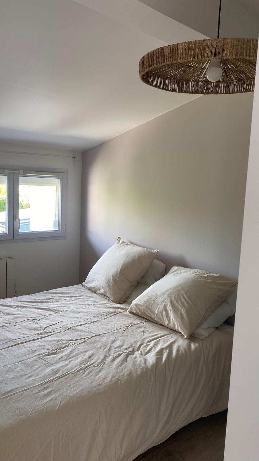 Duplex 3 bedrooms King size bed Apartment in Gagny