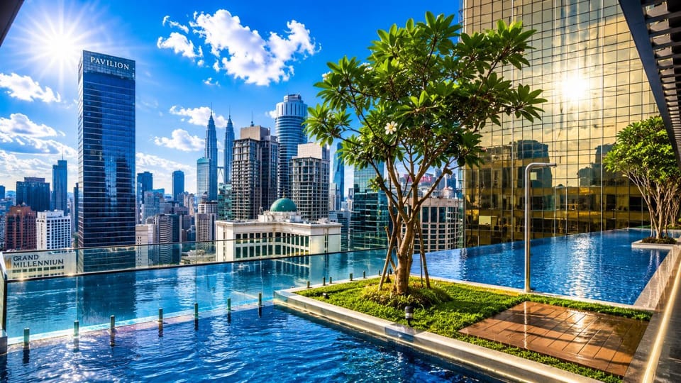 Nearby landmark, Day, City view, Pool view, Swimming pool