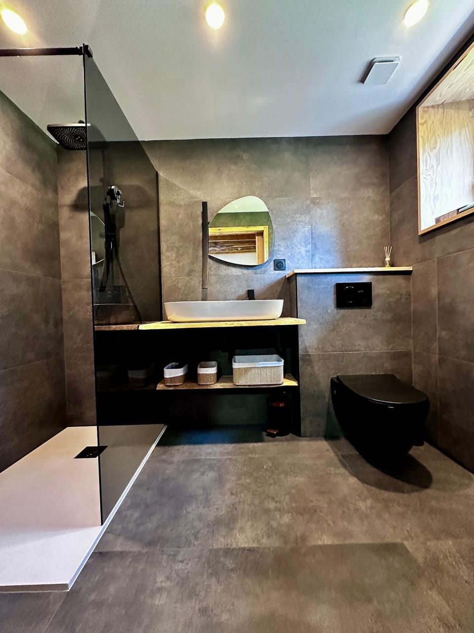 Shower, Bathroom
