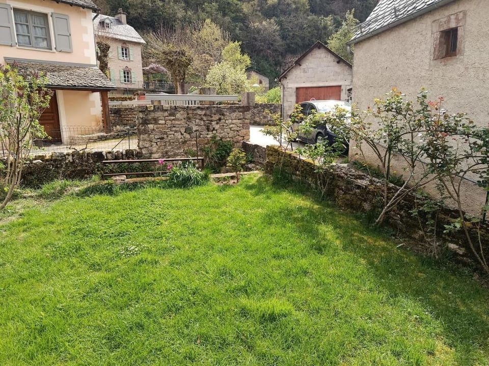 Maison de village House in Occitanie