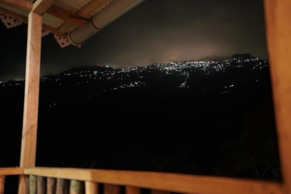 Balcony/Terrace, Mountain view