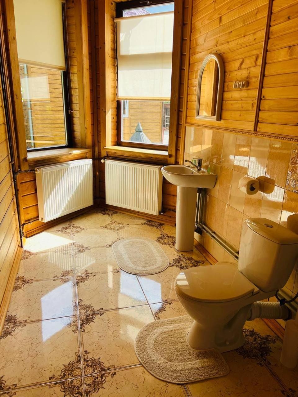 Toilet, Bathroom