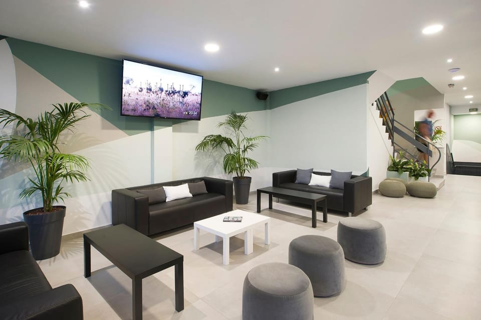 Lounge or bar