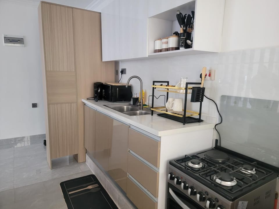 Golden mango heights apartment Bed and Breakfast in Nairobi County