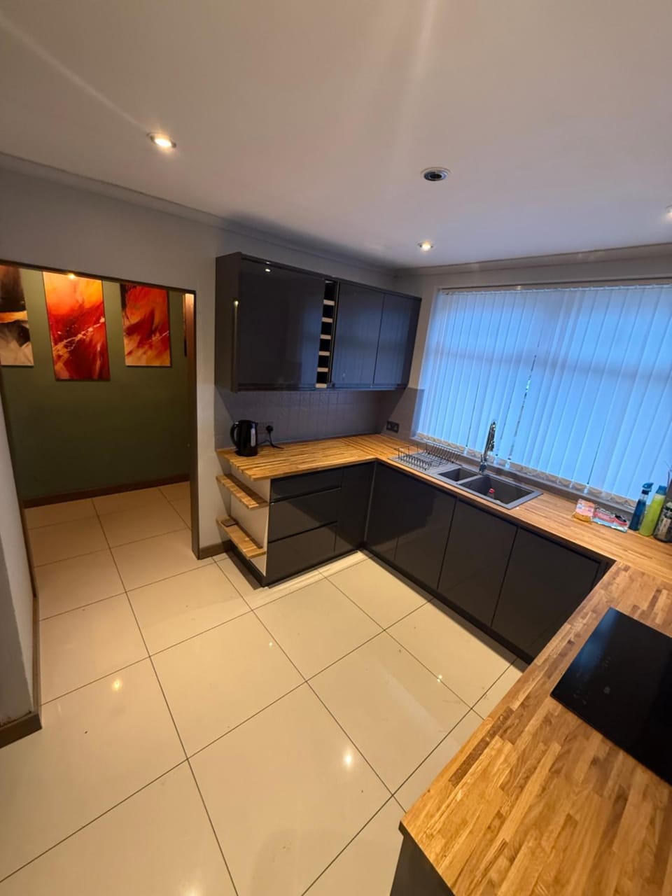 Entire 2 Bedroom House House in The Royal Town of Sutton Coldfield