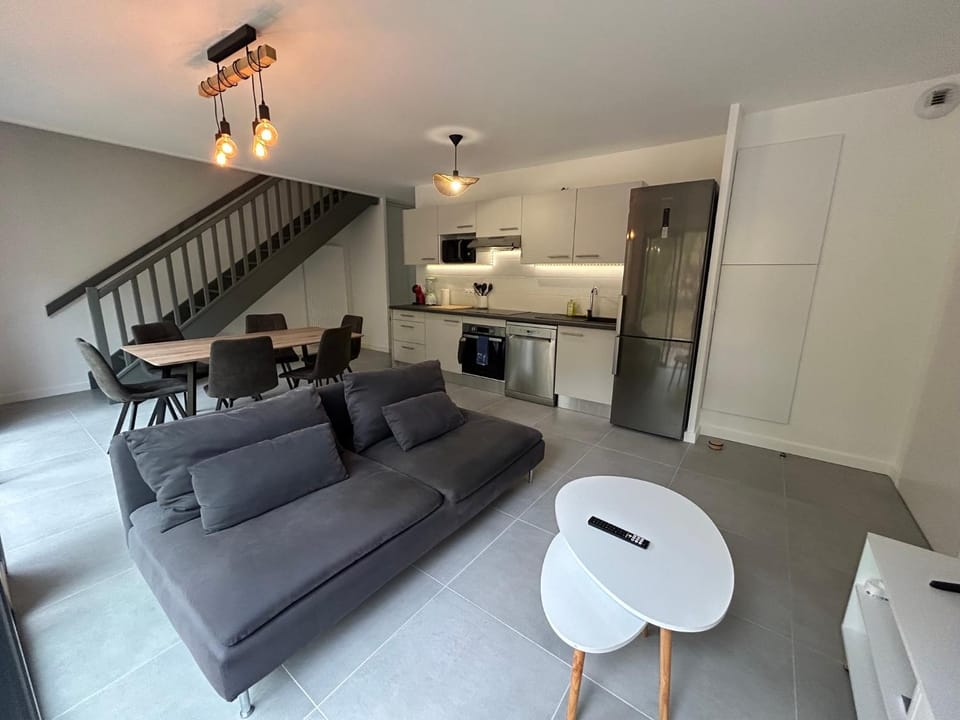 Kitchen or kitchenette, Living room, Dining area, dishwasher, oven, stove