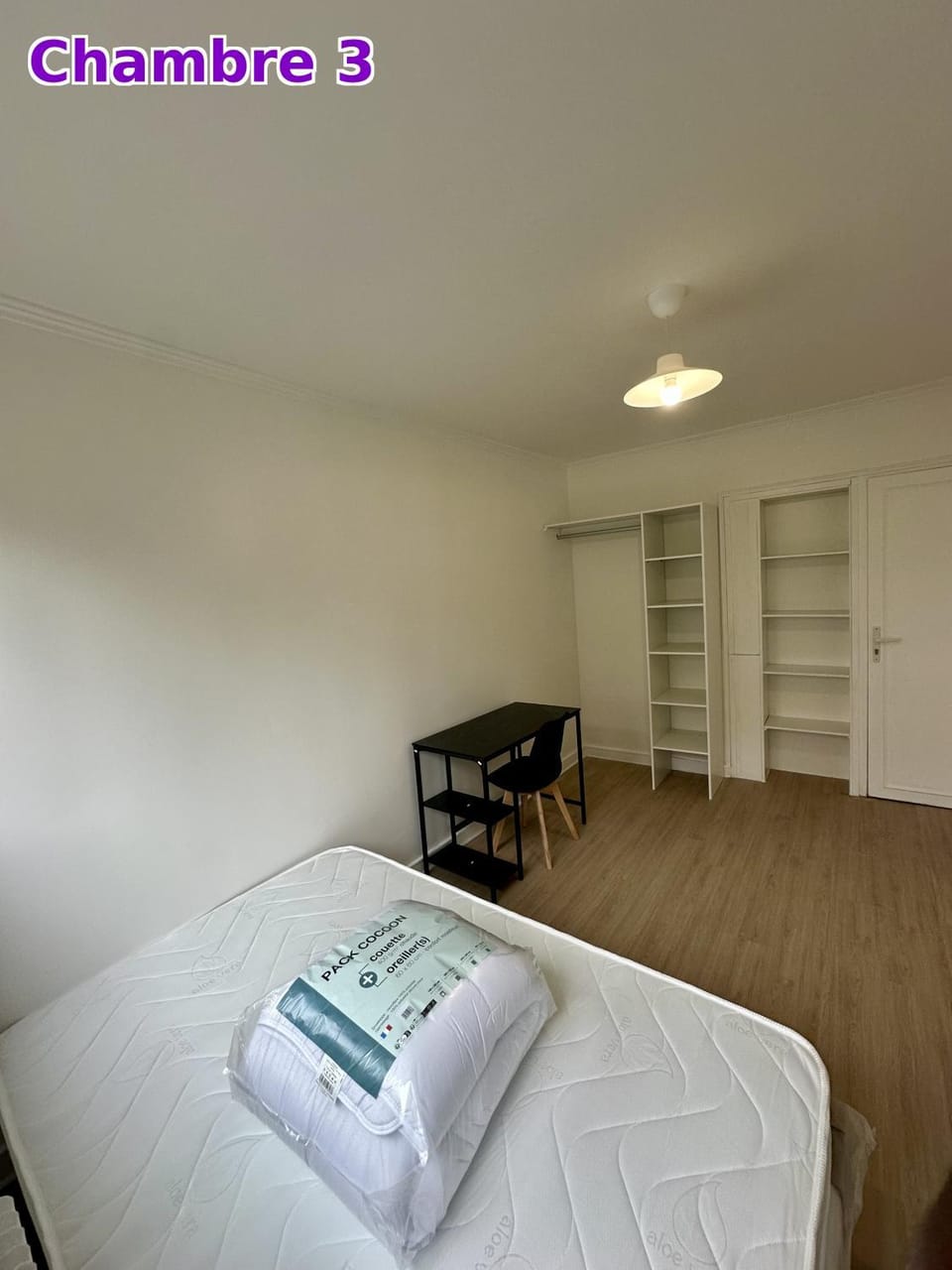 Chambre meublée dans un appartement en colocation Vacation rental in Pontoise